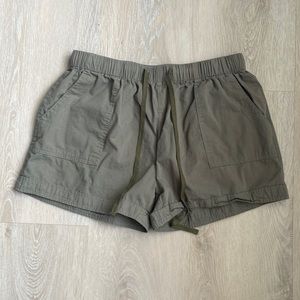 Women’s olive green tie waist shorts